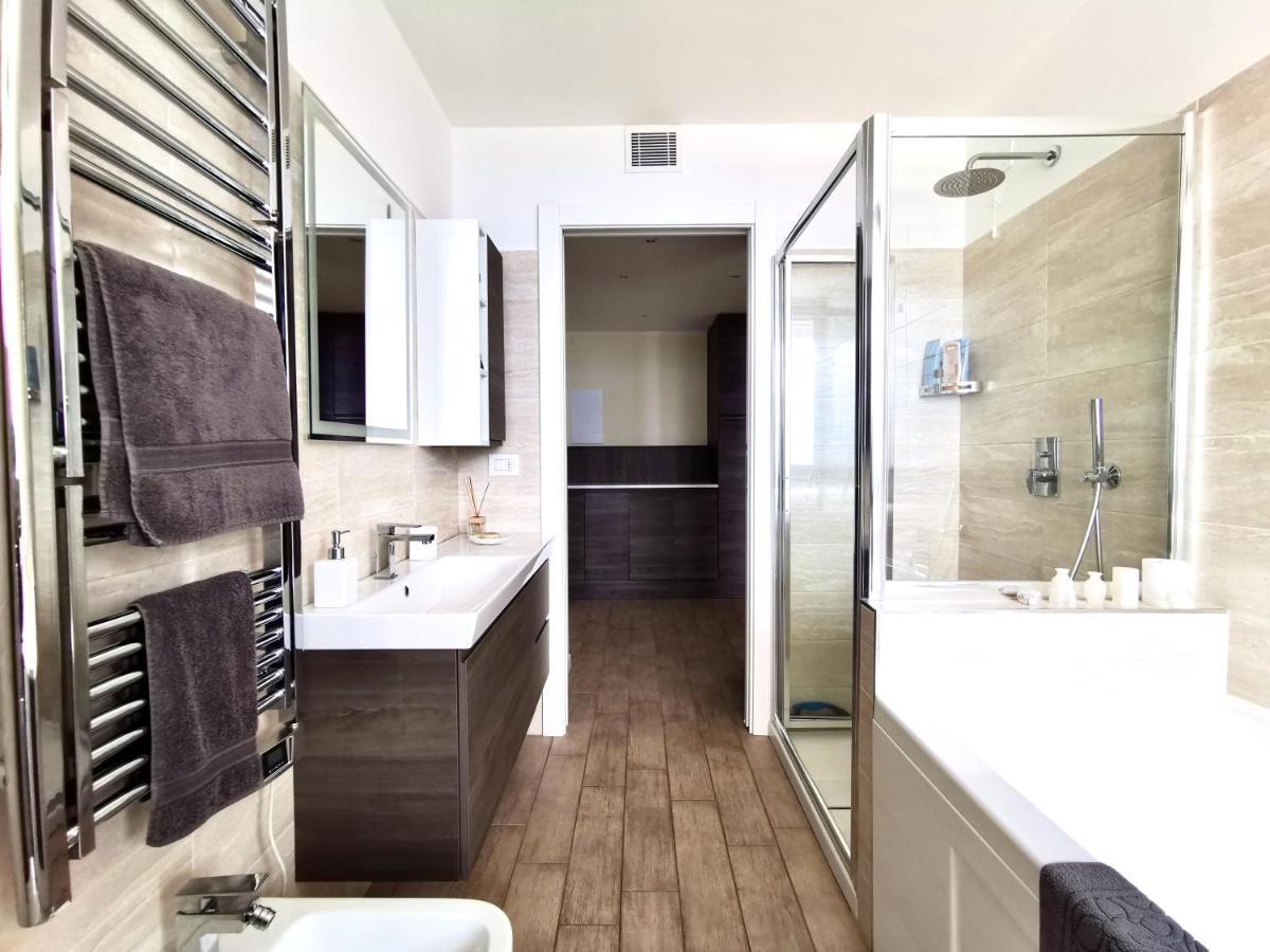 The View!!! By Design Studio Perledo Exterior foto
